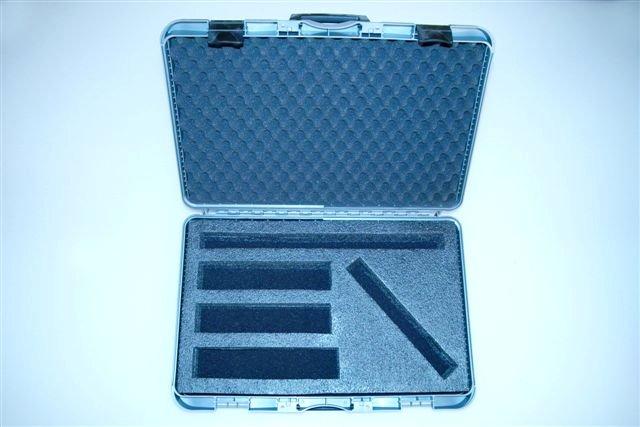 Amnagement de l'intrieur de la valise